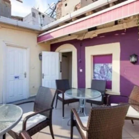 Galata West Albergue