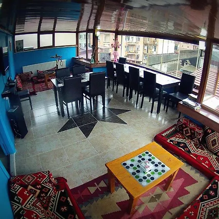 Galata West Vandrerhjem