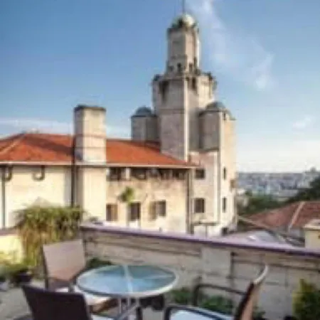 Galata West אכסניה